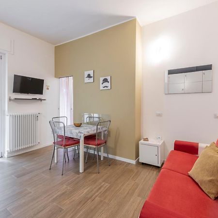 Lucky Flat, Un Momento Di Relax. Apartment Milan Luaran gambar