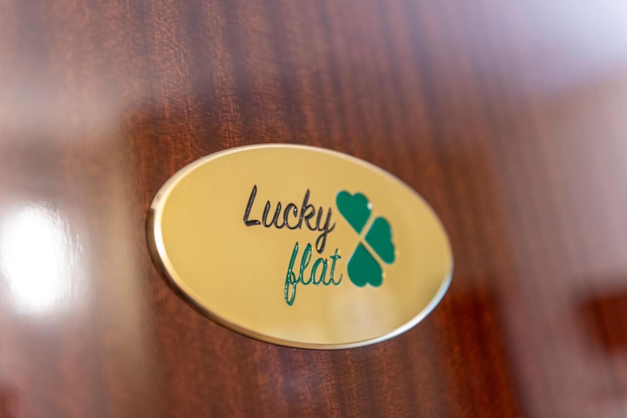 Lucky Flat, Un Momento Di Relax. Apartment Milan Luaran gambar